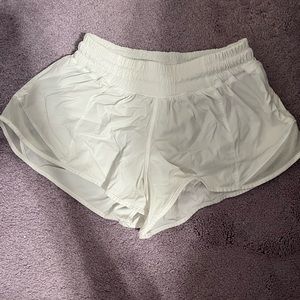 LULULEMON HOTTY HOT SHORTS